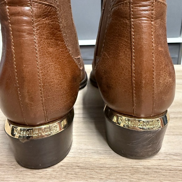 Russell & Bromley Italian Brown 38.5 Leather Gold Chelsea Ankle Boots - Picture 3 of 5
